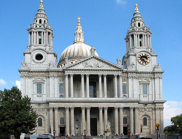 File:Cathédrale St-Paul - entrée principale.jpg