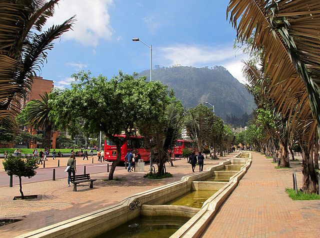 File:Eje Ambiental.jpg