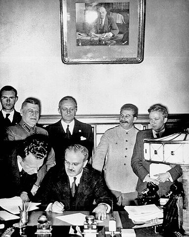 File:MolotovRibbentropStalin.jpg