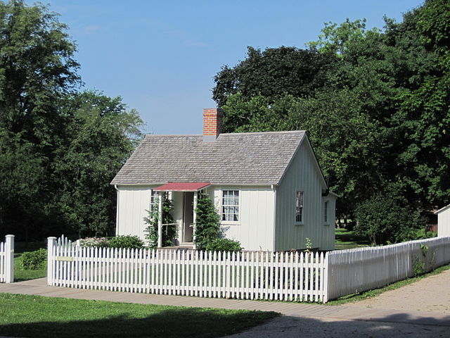 File:Herbert Hoover birthplace.jpg