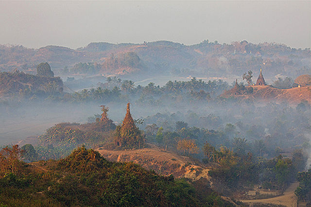 File:MysticalMraukU.jpg