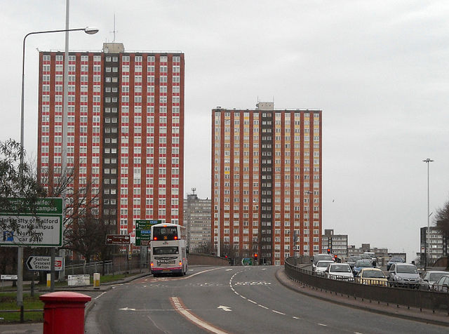 File:The Crescent, Pendleton.jpg