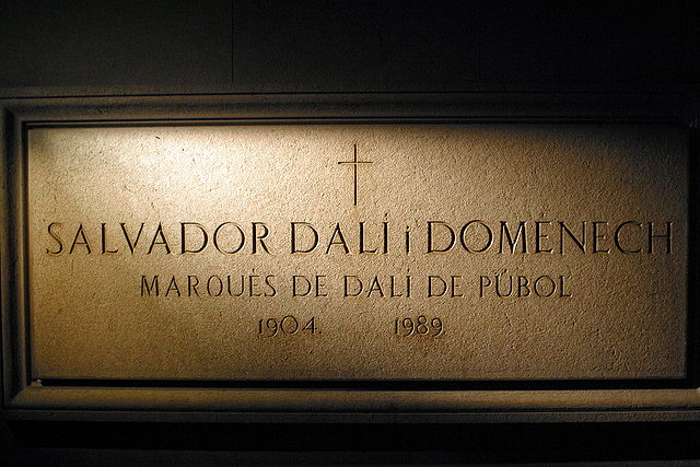File:Salvador Dali Crypt in Figueres.jpg